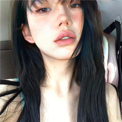 艳谍飘香
